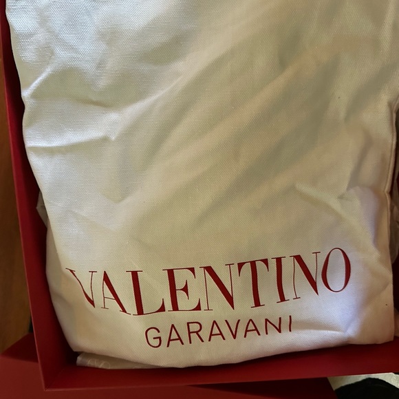 Valentino rockstud metallic platform heel, size 39.5. US size 8-8.5 - Picture 7 of 9